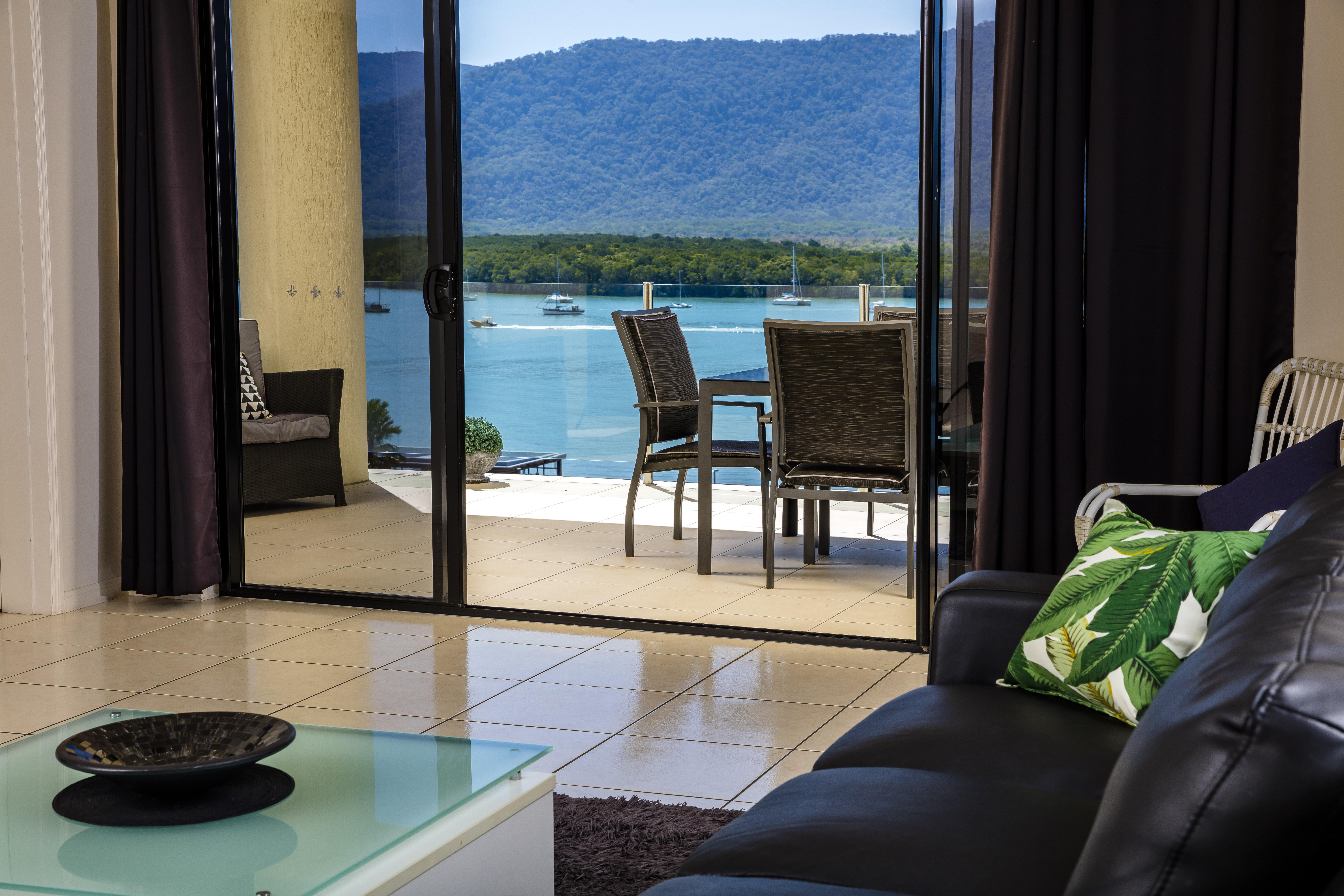Jack And Newell Holiday Apartments Cairns Zewnętrze zdjęcie