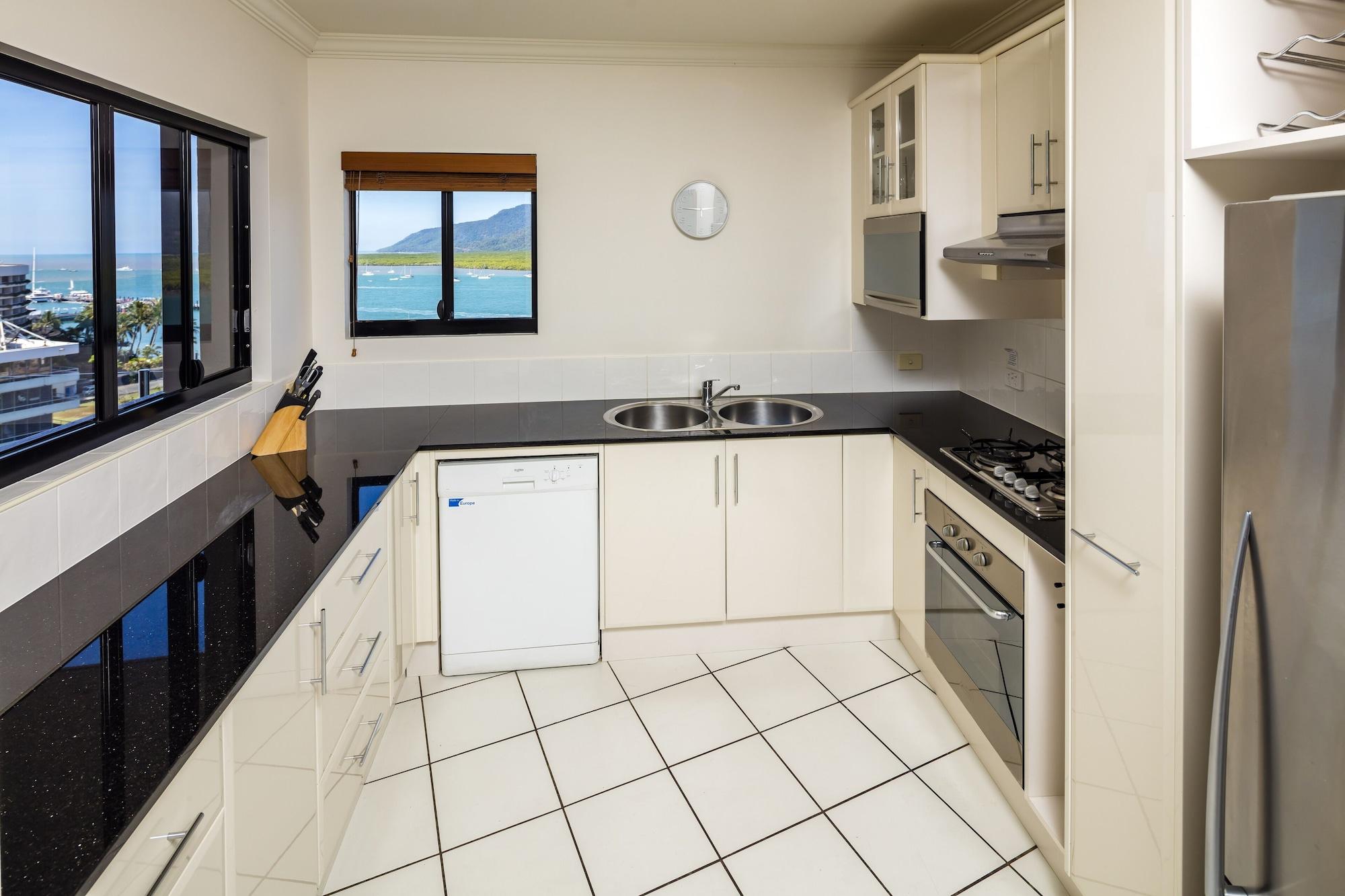 Jack And Newell Holiday Apartments Cairns Zewnętrze zdjęcie